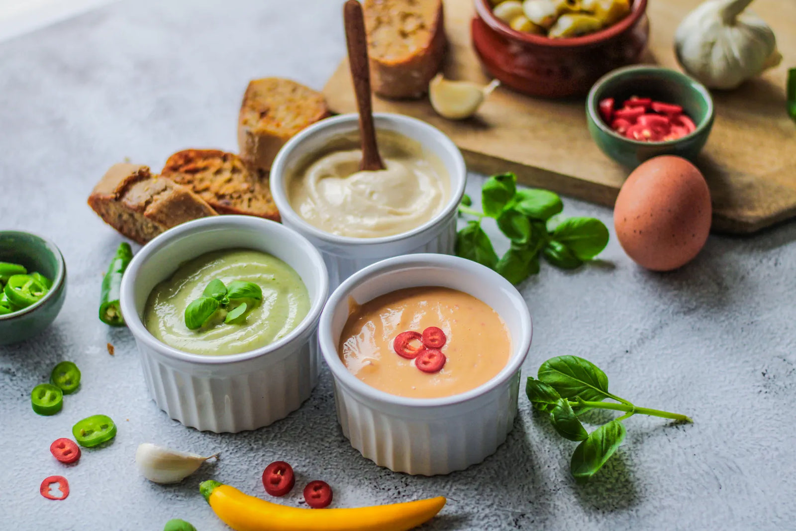 Aioli mit Schwarzkümmelöl – Grundrezept & Varianten